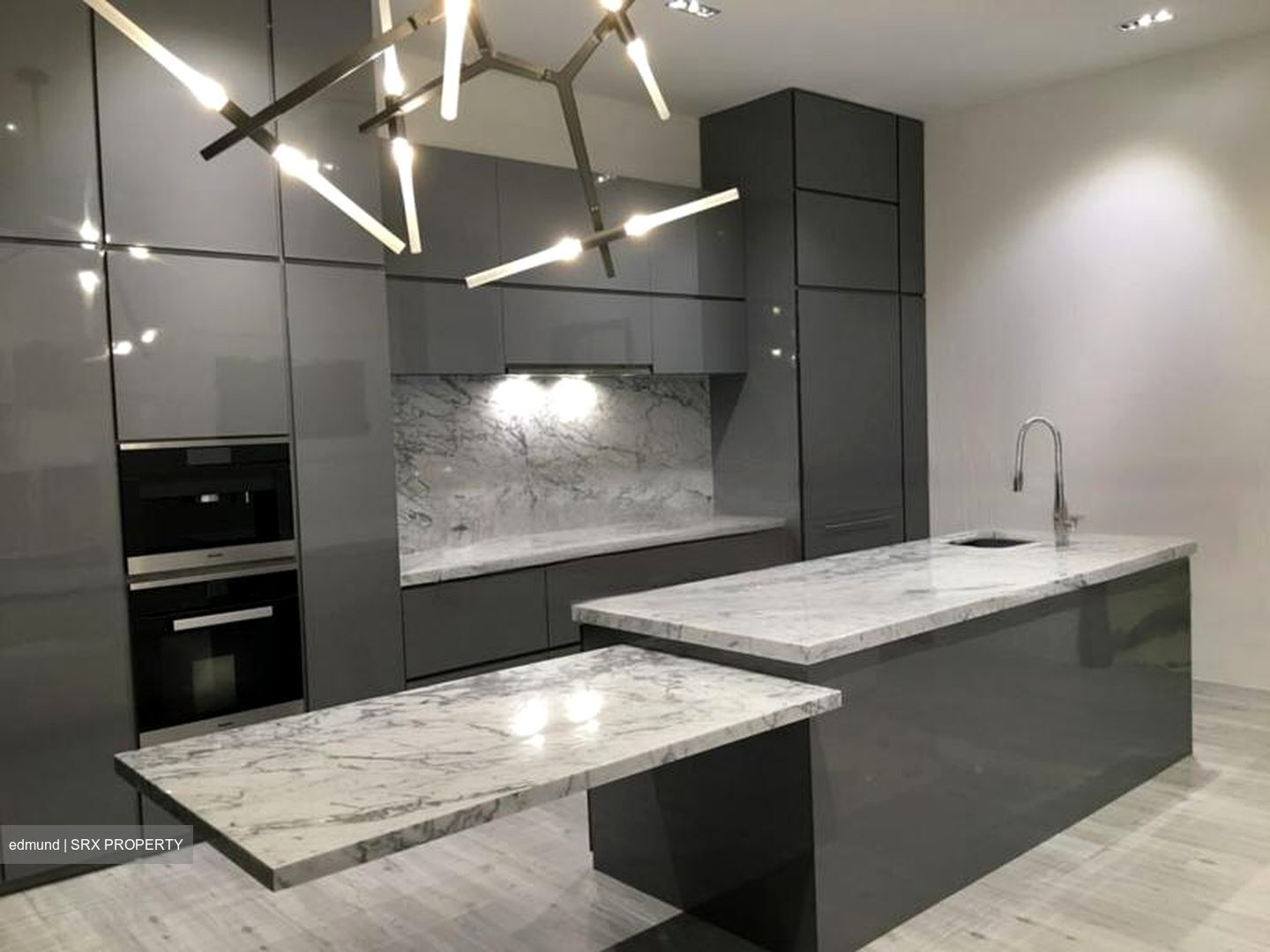 Avant Parc (D27), Terrace #476441821